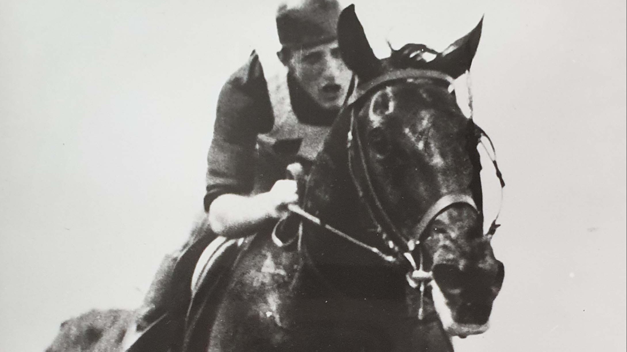 CHI SIAMO Image